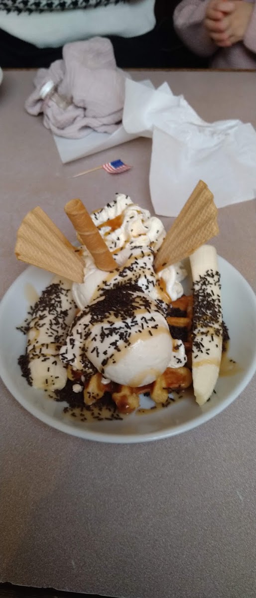 Fortes Cafe & Ice Cream Parlour Photo 7